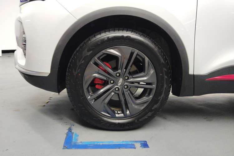 Used Chery Tiggo 7 2023 Supercharged Edition 1.5T CVT Super Warrior Right Rear Wheel Hub
