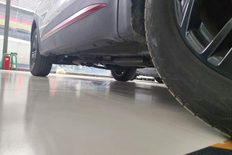 Used Chery Tiggo 7 2023 Supercharged Edition 1.5T CVT Super Warrior Right Side Sill