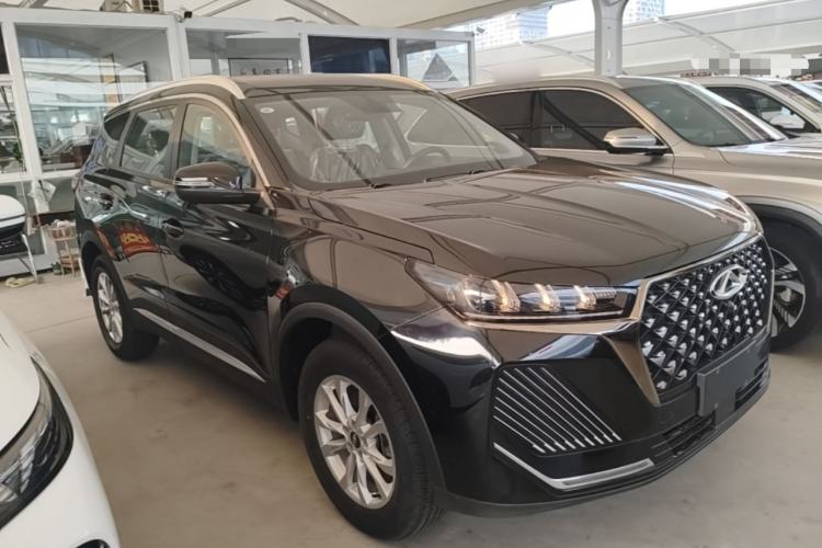 Used Chery Tiggo 7 2024 1.5T CVT Luxury Edition Front Right 45 Deg
