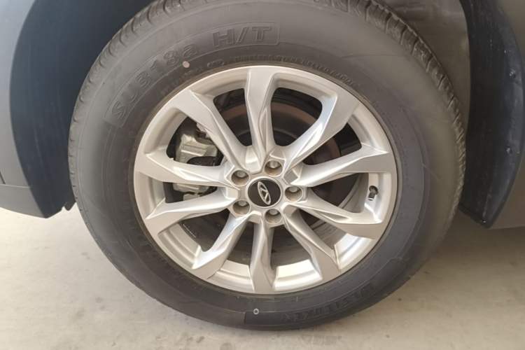 Used Chery Tiggo 7 2024 1.5T CVT Luxury Edition Left Front Wheel Hub