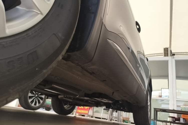 Used Chery Tiggo 7 2024 1.5T CVT Luxury Edition Left Side Sill