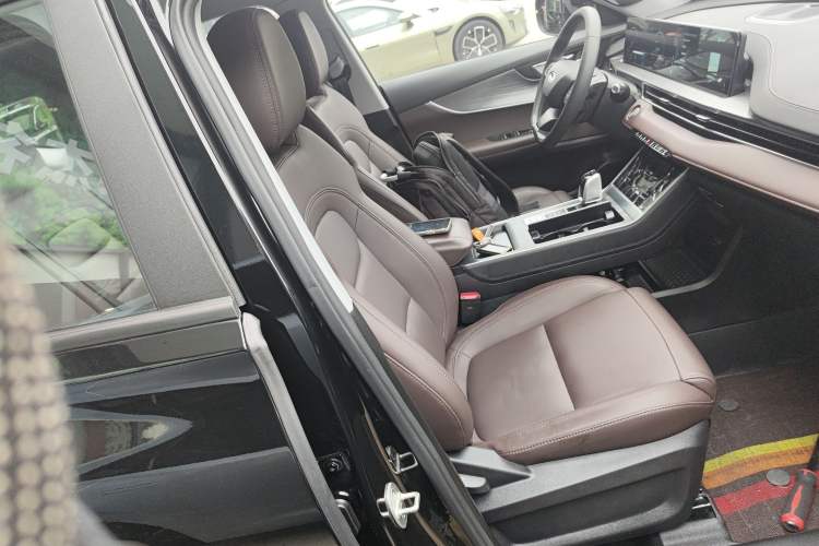 Used Chery Tiggo 7 2024 1.5T CVT Luxury Edition Right Front Seat
