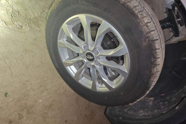 Used Chery Tiggo 7 2024 1.5T Manual Glory Edition Right Front Wheel Hub
