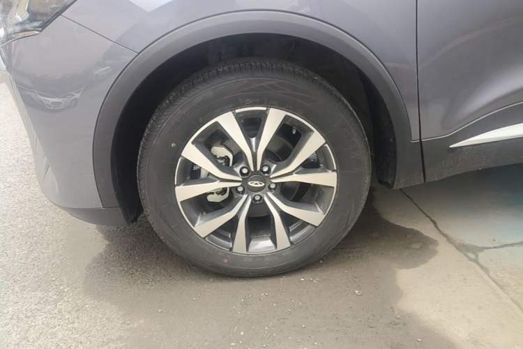 Used Chery Tiggo 7 2024 1.5T CVT Luxury Edition Left Front Wheel Hub