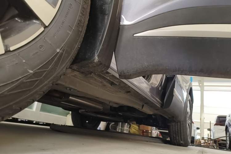 Used Chery Tiggo 7 2024 1.5T CVT Luxury Edition Left Side Sill