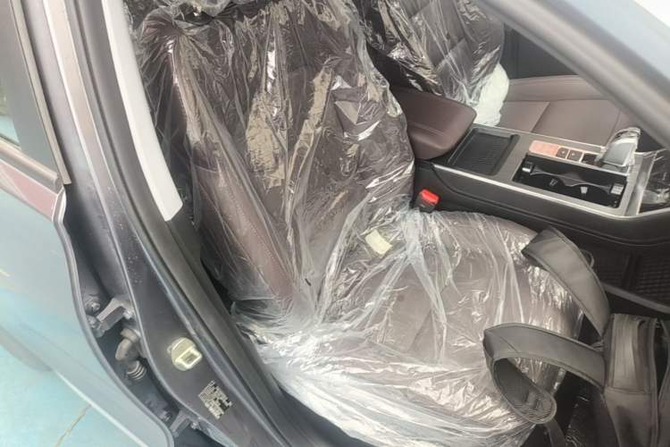 Used Chery Tiggo 7 2024 1.5T CVT Luxury Edition Right Front Seat