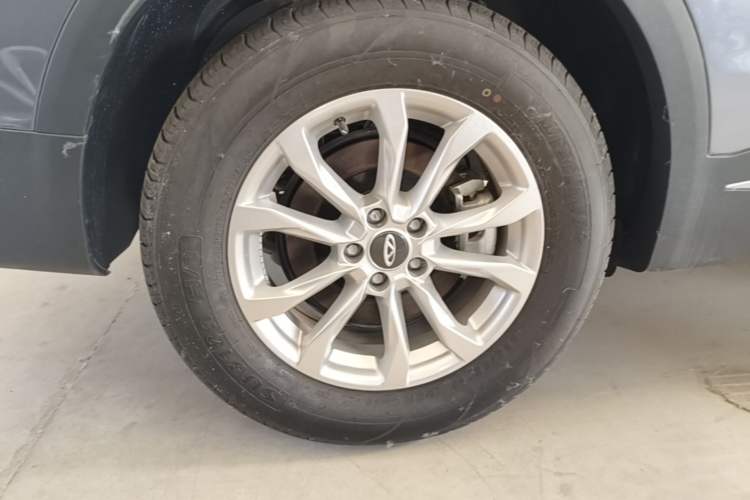 Used Chery Tiggo 7 2024 1.5T CVT Luxury Edition Right Rear Wheel Hub