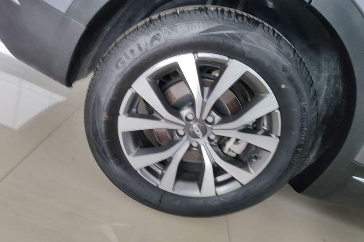 Used Chery Tiggo 7 2024 1.5T CVT Luxury Edition Right Rear Wheel Hub