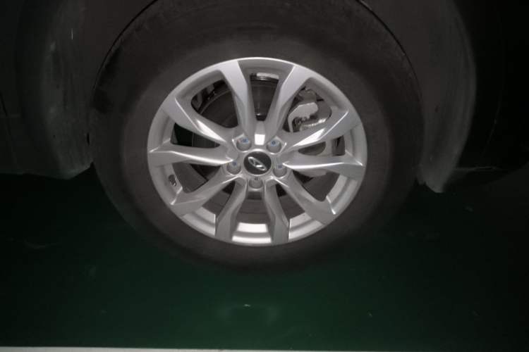 Used Chery Tiggo 7 2024 1.5T Manual Glory Edition Right Front Wheel Hub