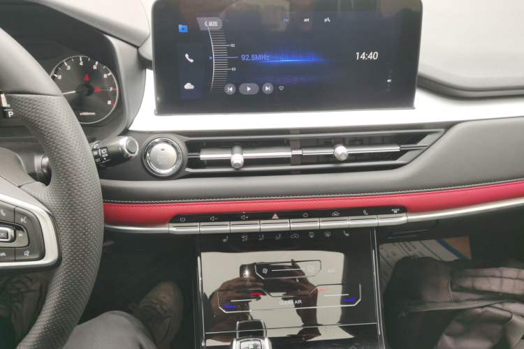 Used Chery Tiggo 7 2024 Supercharged Edition 1.5T CVT Supercharged Luxury Audio And AC Panel