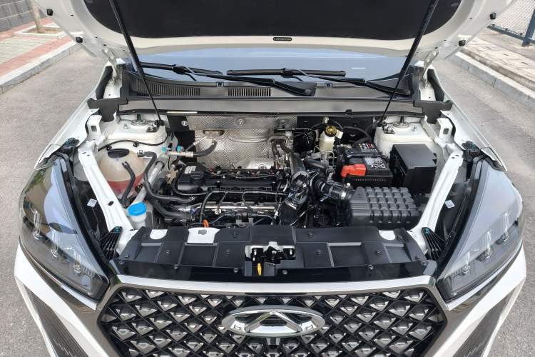 Used Chery Tiggo 7 2024 1.5T Manual Glory Edition Engine Bay