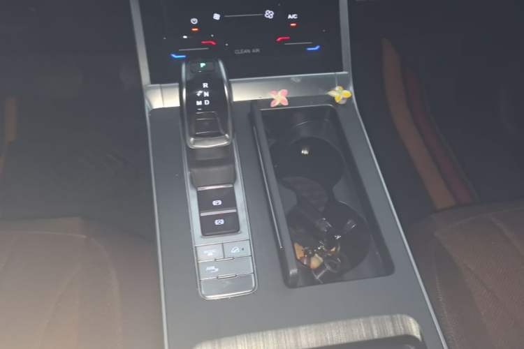 Used Chery Tiggo 7 2024 1.5T CVT Luxury Edition Gear Lever