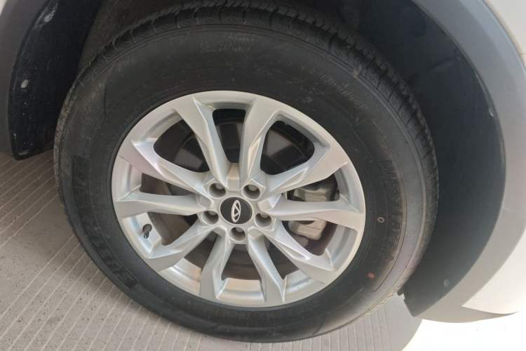 Used Chery Tiggo 7 2024 1.5T CVT Luxury Edition Right Front Wheel Hub