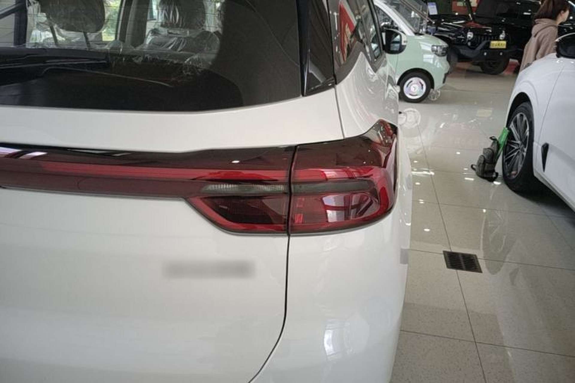 Used Chery Tiggo 7 2024 1.5T CVT Luxury Edition Right Rear Taillight