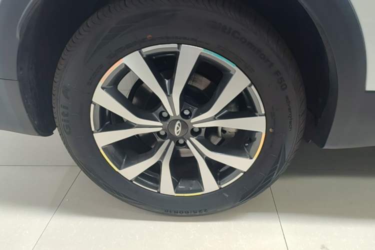 Used Chery Tiggo 7 2024 1.5T CVT Village Super Edition Right Rear Wheel Hub