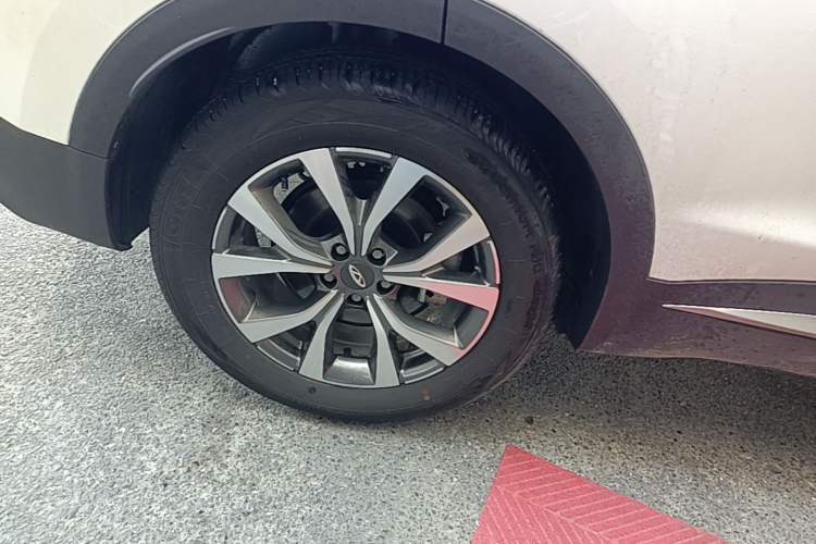 Used Chery Tiggo 7 2024 1.5T CVT Luxury Edition Right Rear Wheel Hub