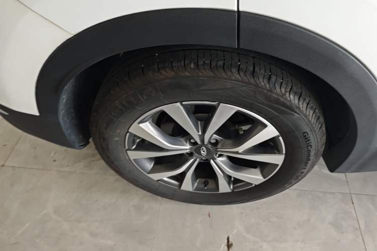 Used Chery Tiggo 7 2024 1.5T CVT Luxury Edition Right Rear Wheel Hub