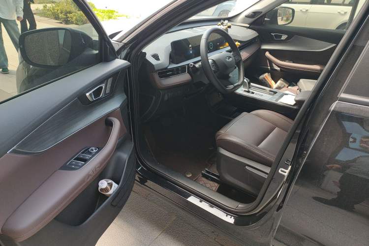 Used Chery Tiggo 7 2025 Excellence Version 1.5T CVT Luxury Edition Driver Seat
