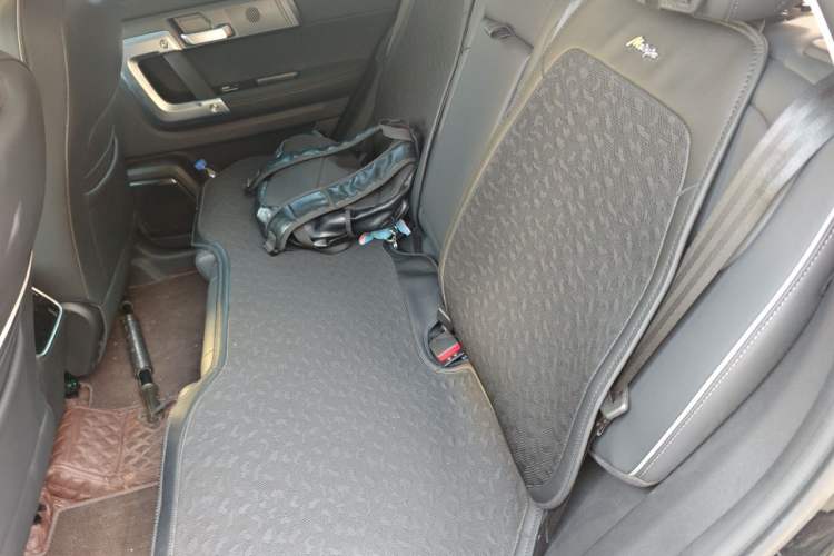 Used Chery Tiggo 7 2025 Model High-Energy Edition 1.5T Jing Two-Wheel Drive Version Left Rear Seat