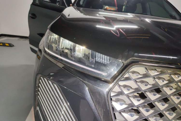Used Chery Tiggo 7 2025 Excellence Version 1.5T CVT Luxury Edition Right Front Headlight