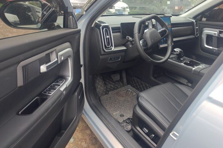 Used Chery Tiggo 7 2025 Model High-Energy Edition 1.5T Jing Two-Wheel Drive Version Driver Seat