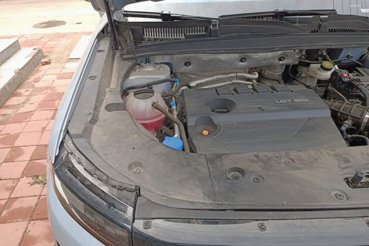 Used Chery Tiggo 7 2025 High-Energy Edition 1.6T Yu+ Four-Wheel-Drive Version Engine Bay Right