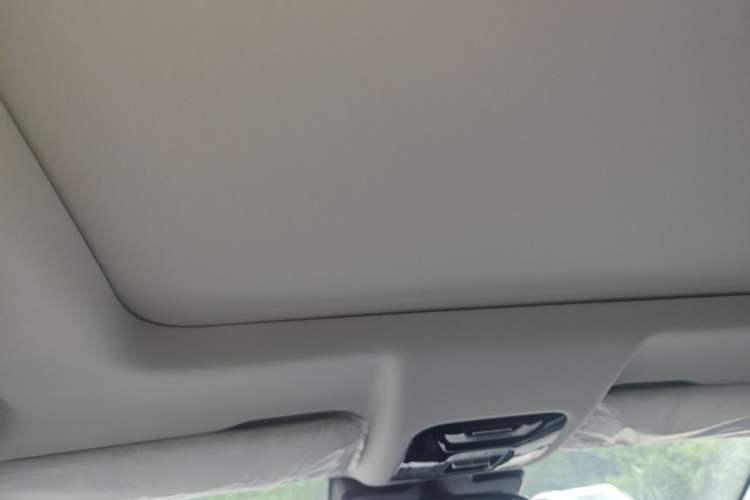 Used Chery Tiggo 7 2025 Model High-Energy Edition 1.5T Jing Two-Wheel Drive Version Headliner