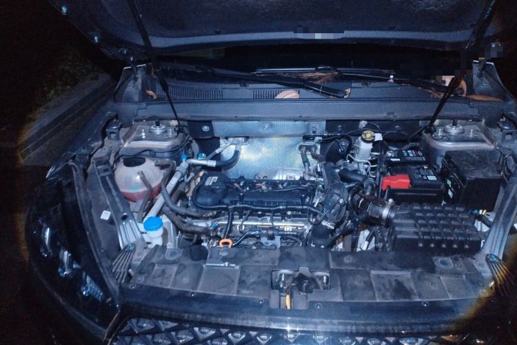 Used Chery Tiggo 7 2025 Excellence Version 1.5T CVT Luxury Edition Engine Bay Right