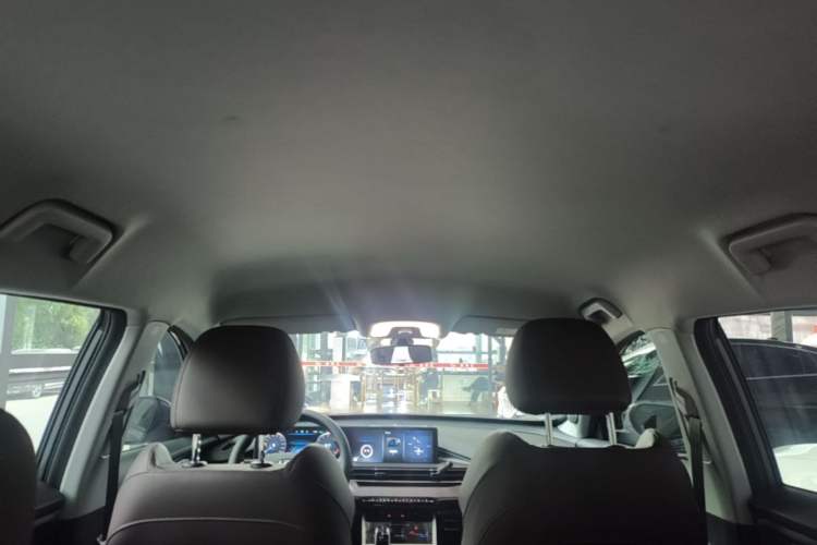 Used Chery Tiggo 7 2025 Excellence Version 1.5T CVT Luxury Edition Headliner