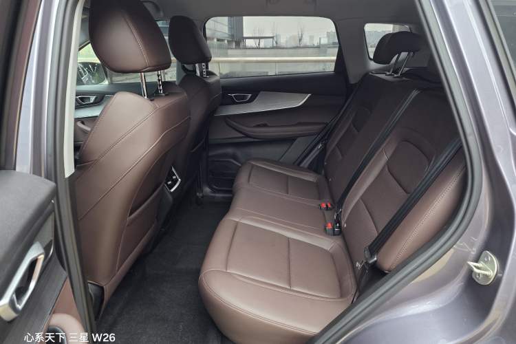 Used Chery Tiggo 7 2025 Excellence Version 1.5T CVT Luxury Edition Interior 2