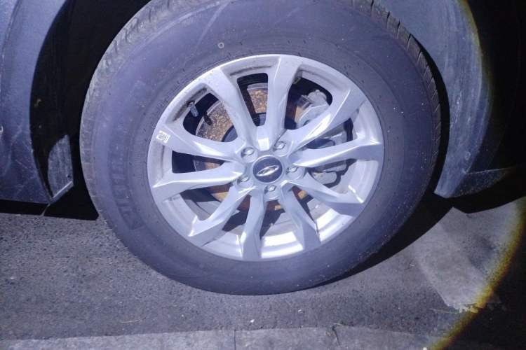 Used Chery Tiggo 7 2025 Excellence Version 1.5T CVT Luxury Edition Right Front Wheel Hub