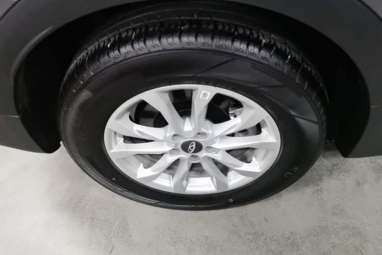 Used Chery Tiggo 7 2025 Excellence Version 1.5T CVT Luxury Edition Right Rear Wheel Hub