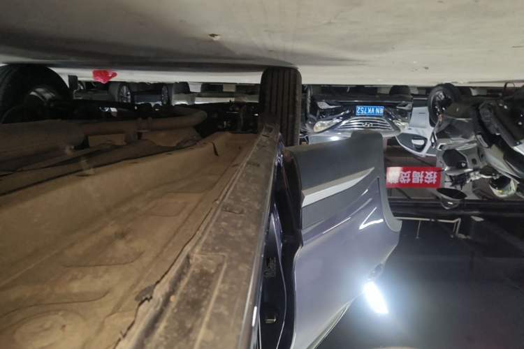 Used Chery Tiggo 7 2025 Excellence Version 1.5T CVT Luxury Edition Right Side Sill