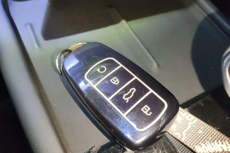Used Chery Tiggo 7 2025 High-Performance Version 1.6T Two-Wheel Drive Edition Vehicle Key