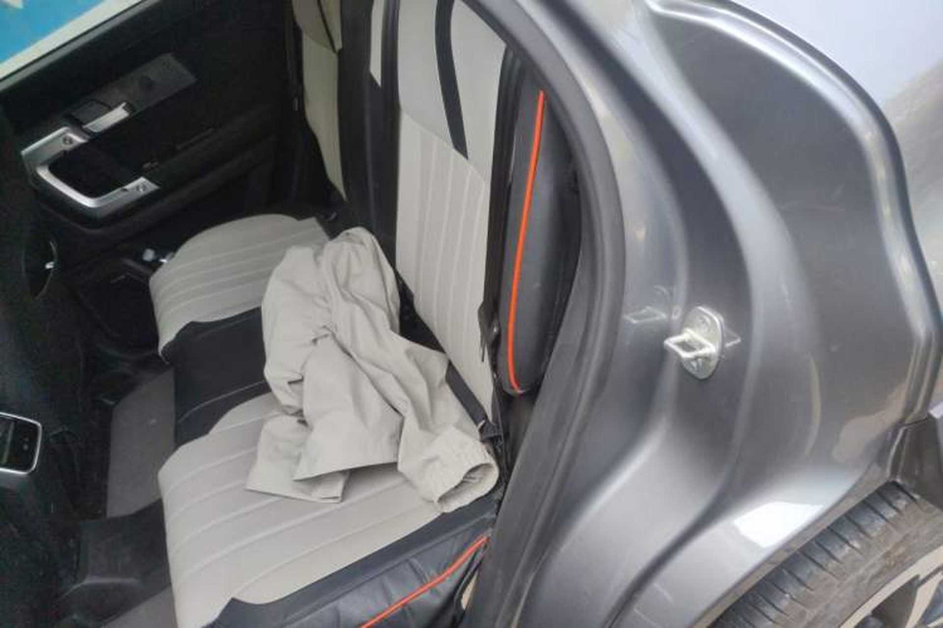 Used Chery Tiggo 7 2025 High-Performance Version 1.6T Front-Wheel-Drive Edition Left Rear Seat
