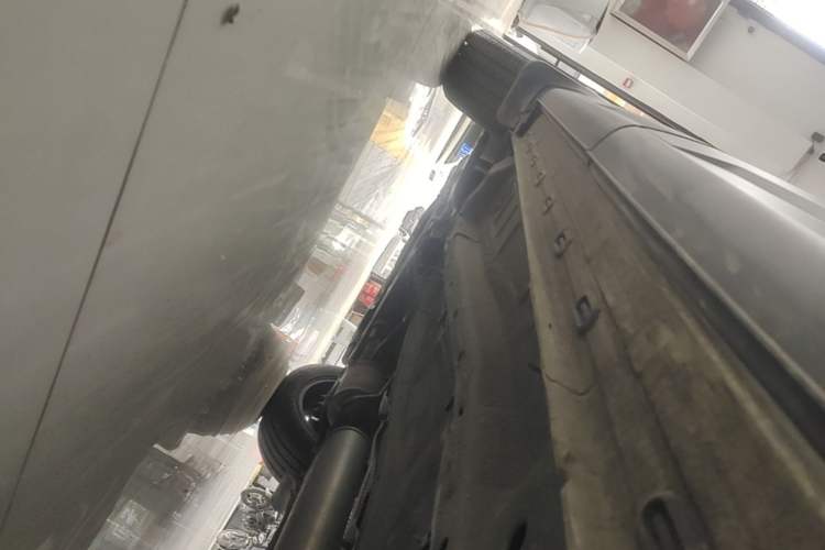 Used Chery Tiggo 7 2025 High-Performance Version 1.6T Two-Wheel Drive Edition Left Side Sill