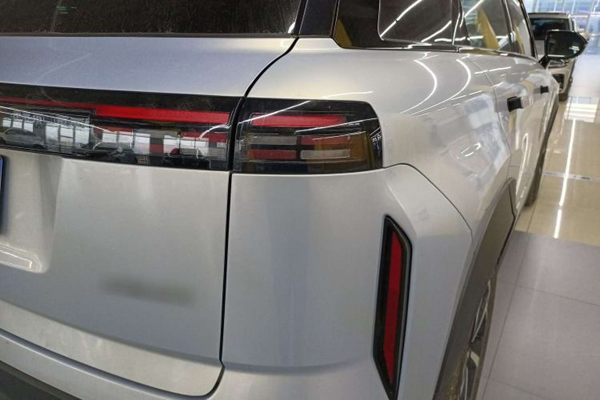 Used Chery Tiggo 7 2025 High-Performance Version 1.6T Front-Wheel-Drive Edition Right Rear Taillight