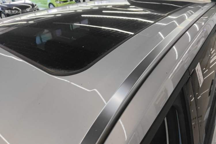 Used Chery Tiggo 7 2025 Model High-Energy Edition 1.5T Jing Two-Wheel Drive Version Roof