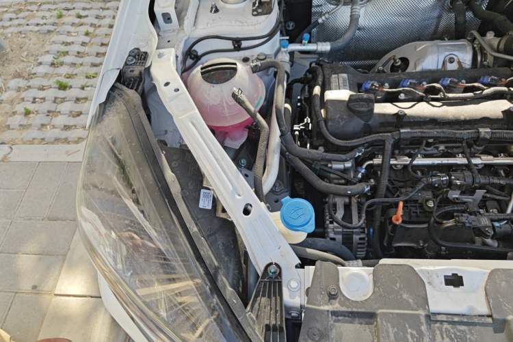 Used Chery Tiggo 7 2025 Excellence Edition 1.5T CVT Global Version Engine Bay Right