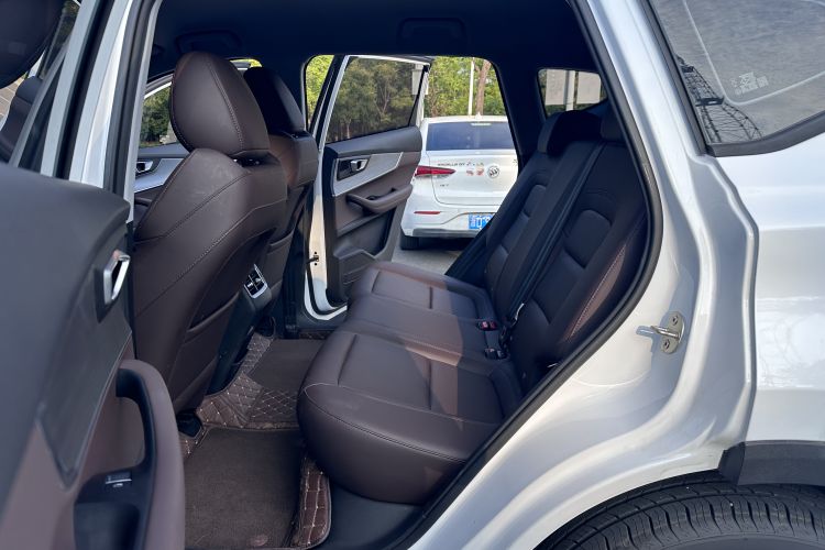 Used Chery Tiggo 7 2025 Excellence Version 1.5T CVT Luxury Edition Interior 3