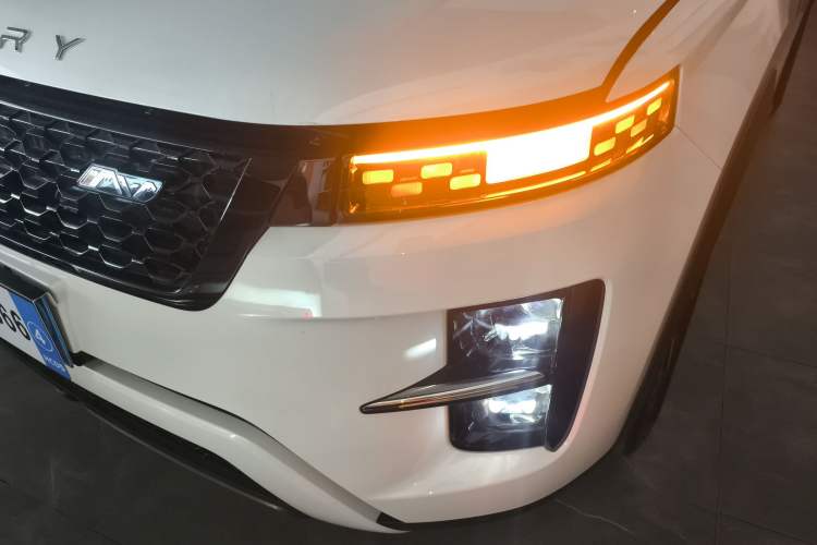 Used Chery Tiggo 7 2025 High-Energy Edition 1.6T Yu+ Four-Wheel-Drive Version Left Front Headlight