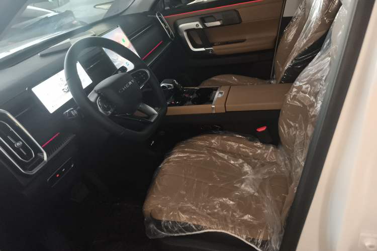 Used Chery Tiggo 7 2025 High-Energy Edition 1.6T Yu+ Four-Wheel-Drive Version Left Front Seat