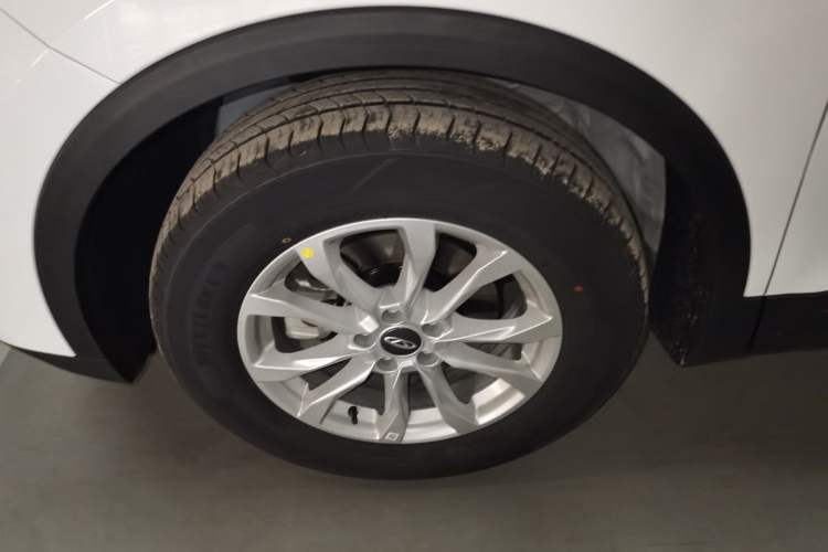 Used Chery Tiggo 7 2025 Excellence Edition 1.5T CVT Global Version Left Front Wheel Hub