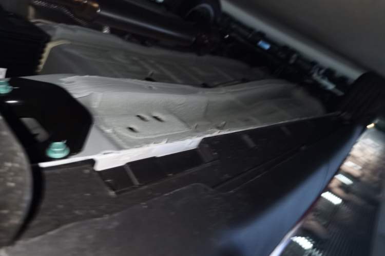 Used Chery Tiggo 7 2025 Excellence Edition 1.5T CVT Global Version Left Side Sill