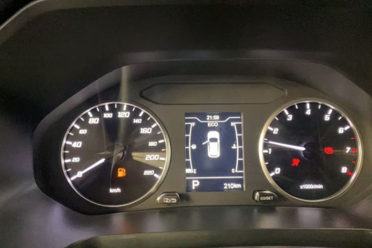 Used Chery Tiggo 7 2025 Excellence Edition 1.5T CVT Global Version Odometer Close Up