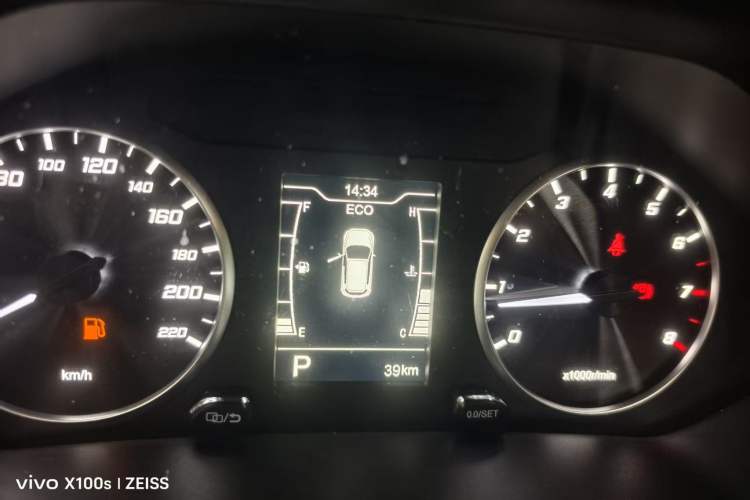 Used Chery Tiggo 7 2025 Excellence Edition 1.5T CVT Global Version Odometer Close Up