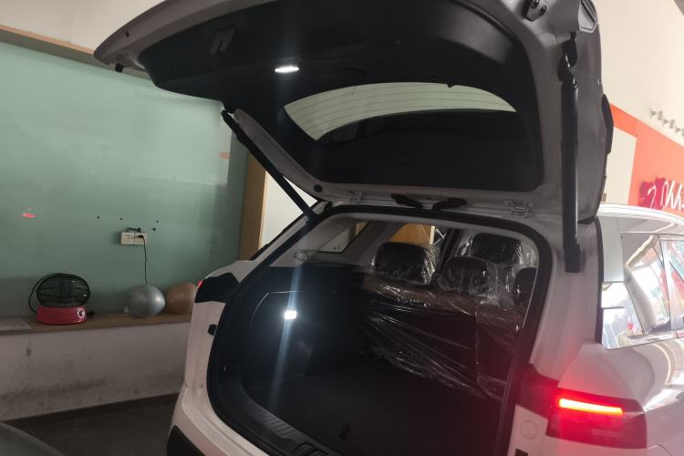 Used Chery Tiggo 7 2025 High-Energy Edition 1.6T Yu+ Four-Wheel-Drive Version Trunk