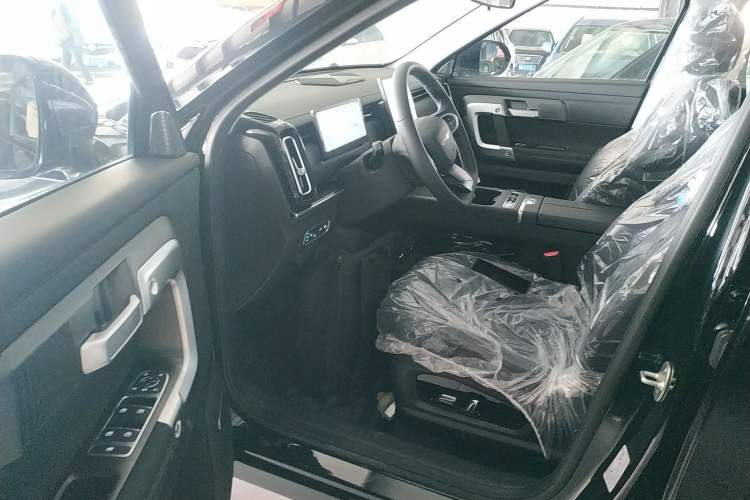 Used Chery Tiggo 7 C-DM 2025 1.5T 120KM Luxury Trim Driver Seat