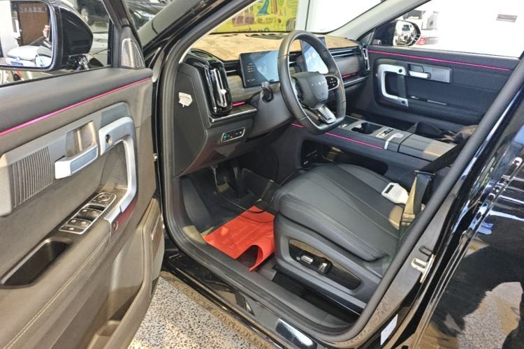 Used Chery Tiggo 7 C-DM 2025 1.5T 120KM Luxury Trim Driver Seat