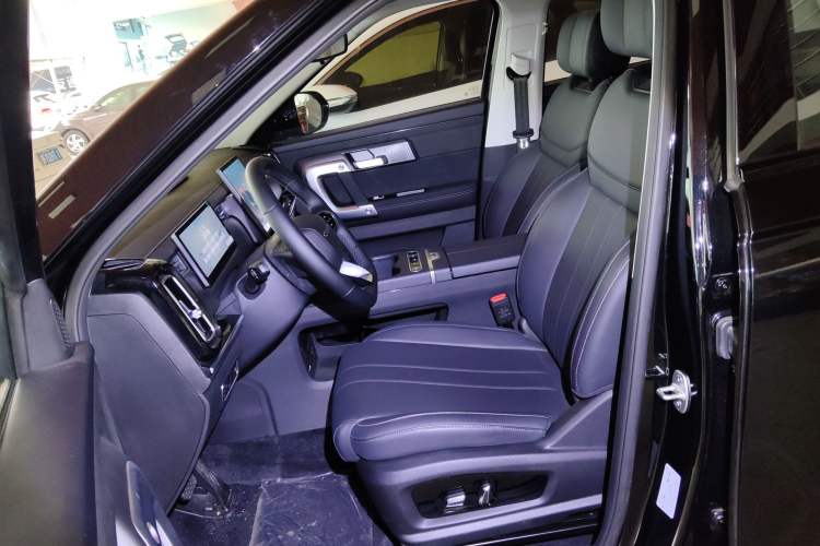 Used Chery Tiggo 7 C-DM 2025 1.5T 120KM Edition Left Front Seat